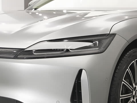 2025�� 260����������