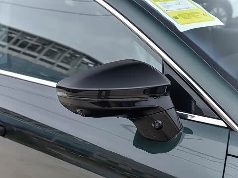 2026�� 225km EM-i Զ�����ǺӰ�