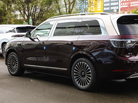 2025�� ���� Ultra�� 100kWh 5����