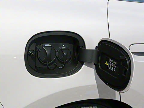 2025�� EV 545KM������