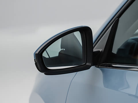 2026�� S 300TSI ������