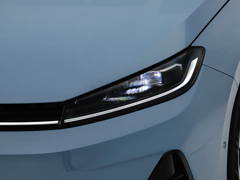 2026�� S 300TSI ������