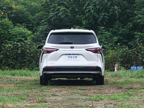 2026�� 2.5L ˫������������