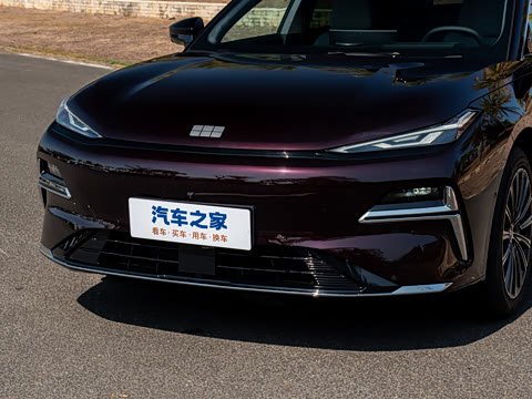 2026�� 225km EM-i Զ�����ǺӰ�