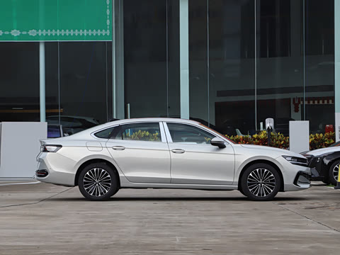 2026�� 380TSI DSG���������