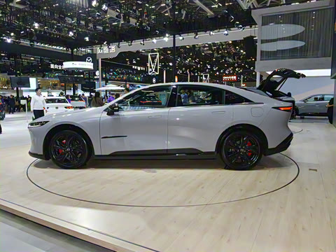 2026�� ����200 Max�˶���