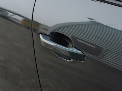 2026�� 200���������� 40 TFSI ����������