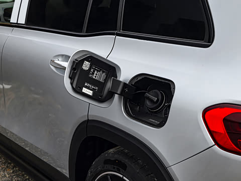 2026�� AMG GLB 35 4MATIC