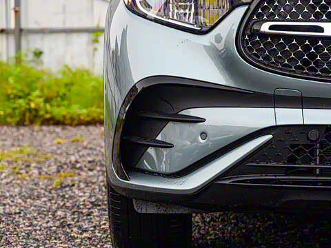 2025�� �Ŀ� GLC 300 4MATIC ����SUV