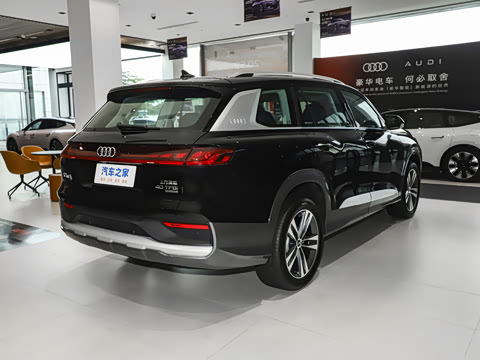 2026�� 40 TFSI quattro ����� ������װ 7��