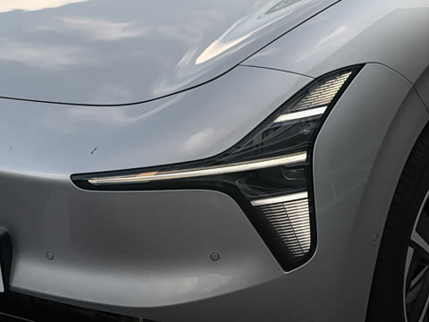 2026�� ���� 525 Ultra SE 