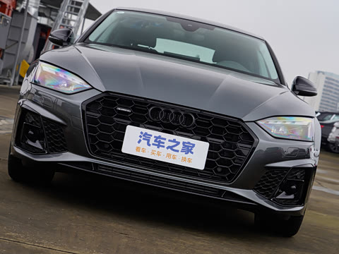 2025�� Sportback ��ذ� 40 TFSI quattro ����������