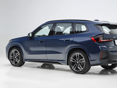 2026�� xDrive30L M�˶���ҹ��װ
