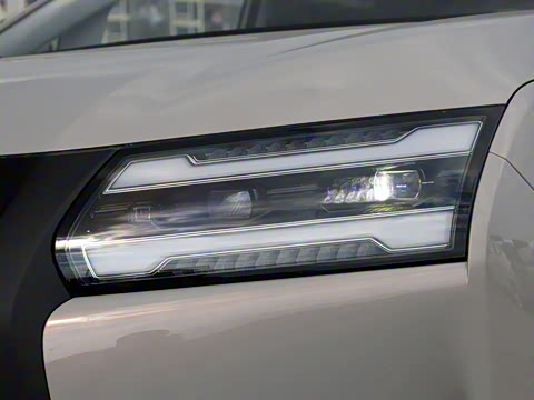 2025�� 1.5T 6MT ������