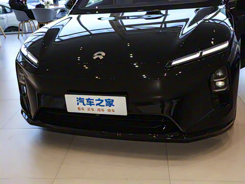 2025�� �ھ������ 100kWh Touring