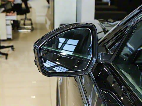 2026�� 250PS Dynamic SE