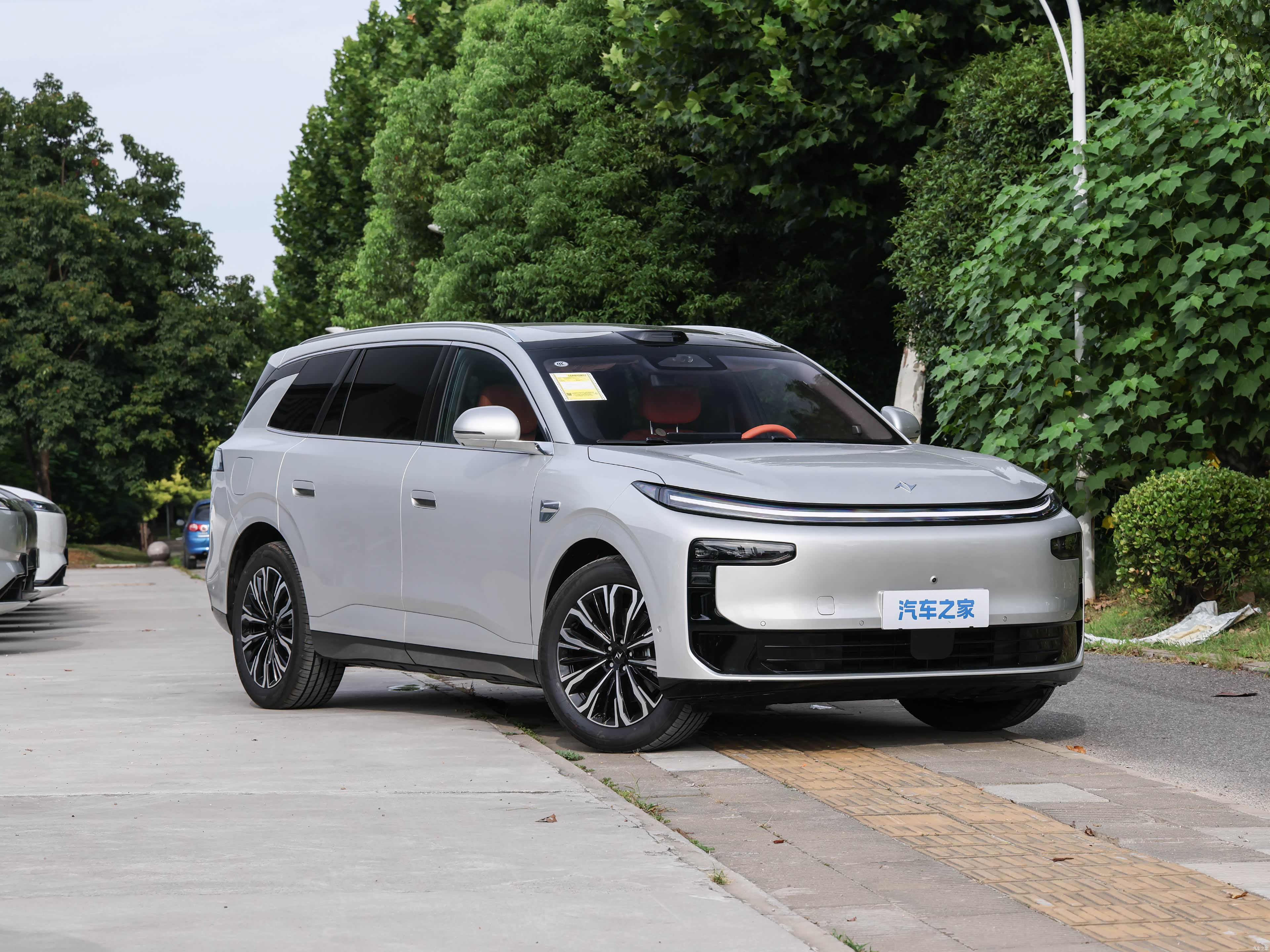 Dongfeng M8, миниатюра 3
