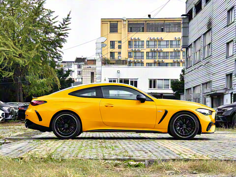 2025 Ŀ AMG CLE 53 4MATIC+ ܳ