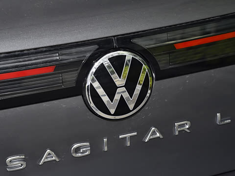 2026�� L 300TSI DSG ������