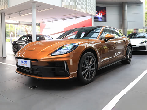 2026�� Panamera ������ 2.9T