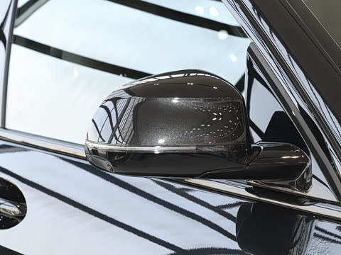 2026�� �Ŀ� xDrive 40Li M�˶���ҹ��װ