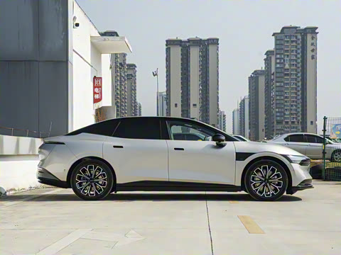 2025�� �����������Ǽݰ� 100kWh