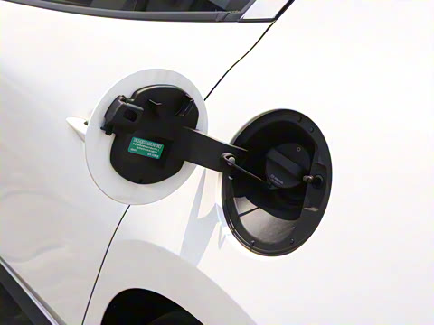 2025�� 2.0L �Զ���ҫ��