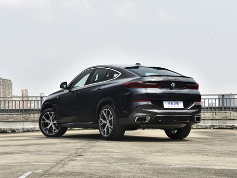 2026�� xDrive40i M�˶���װ