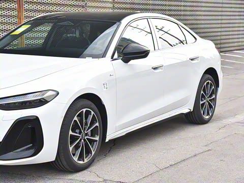 2026�� 2.0T �˶���