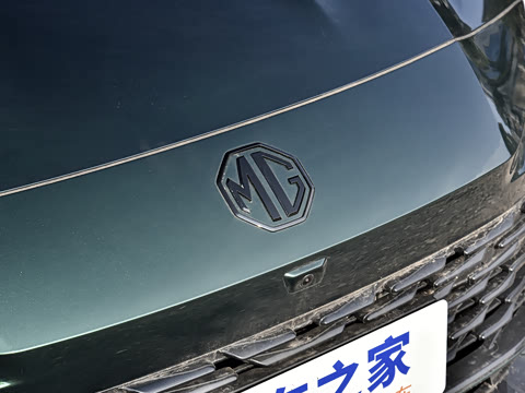 2026�� 2.0T 405 AT������