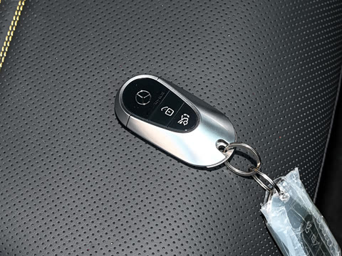 2026�� AMG CLE 53 4MATIC+ ������ܳ�