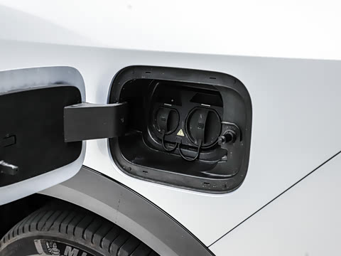 2026�� ���� 650 Max