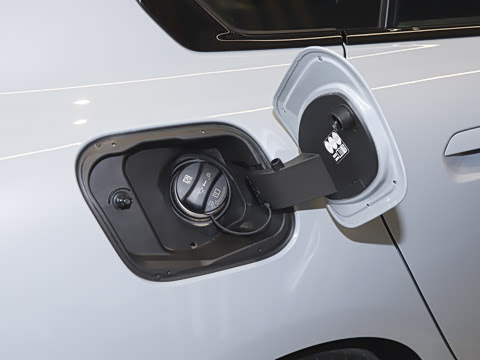 2026�� 225L M�˶���ҹ��װ