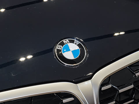 2026�� 325Li M�˶���װ