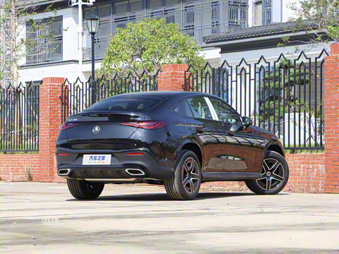 2026�� GLC 260 4MATIC ����SUV