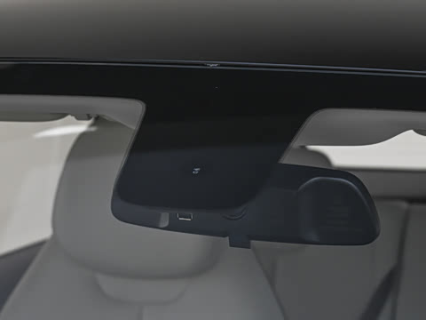 2026�� Pro 403km �콢��