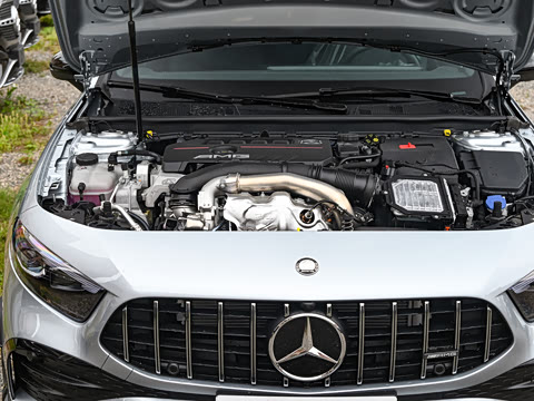2026�� AMG A 35 4MATIC