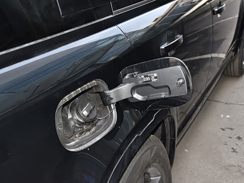 2026�� 110 3.0T P400 X-Dynamic SE