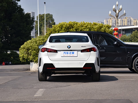 2026�� 225L M�˶���װ