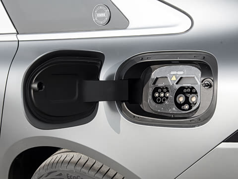 2025�� 260���������