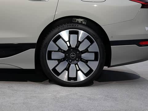 2026�� �׷�Ǭ���Ǽݰ�