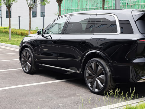 2026�� Ultra