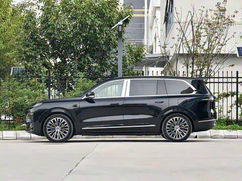 2025�� ����Ultra+ ���������߶���