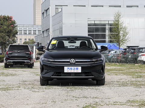 2026�� L 300TSI DSG ������