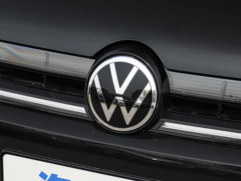 2026�� L 300TSI DSG ������