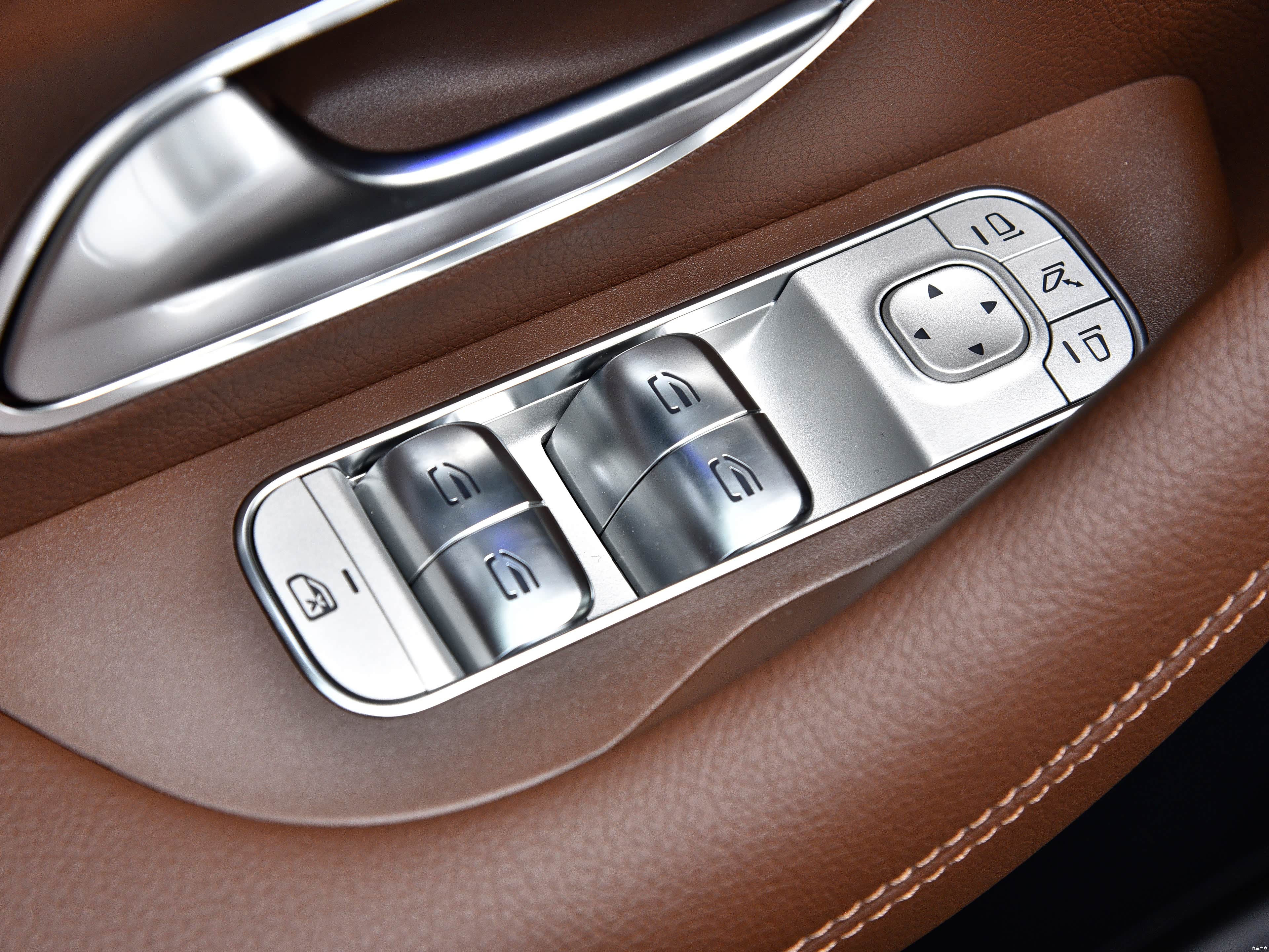 Mercedes-Benz GLE, миниатюра 25