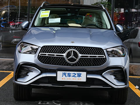 2025�� �Ŀ� GLE 450 4MATIC ������