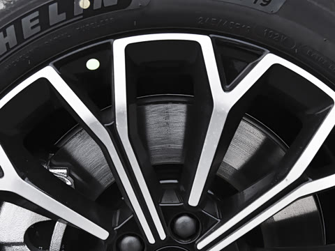 2025�� �����Ǽݰ� 75kWh