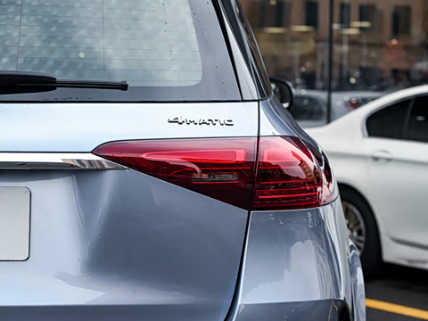 2025�� �Ŀ� GLE 450 4MATIC ������