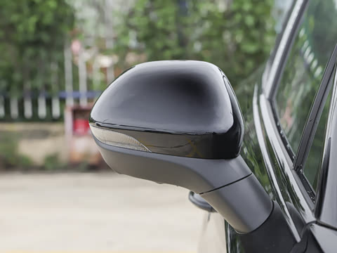 2026�� 2.0T �Զ���ӰPro��